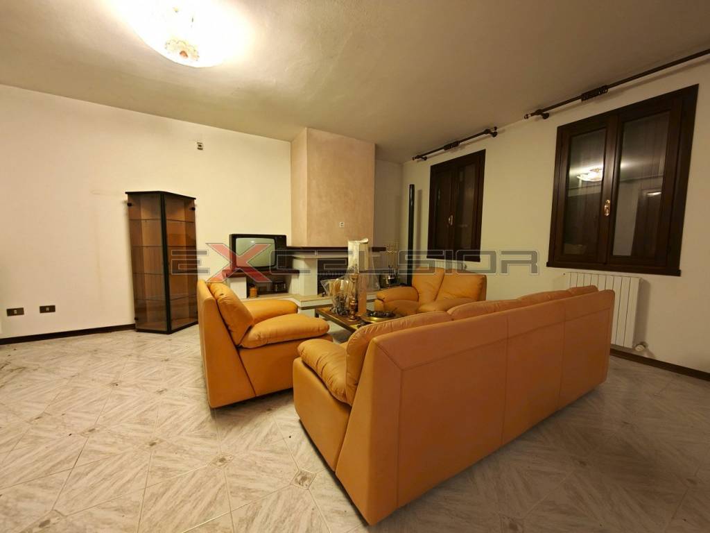 Villa a Correzzola in Via G. Matteotti n.20 - bis Cavarzere (VE) - Foto 5