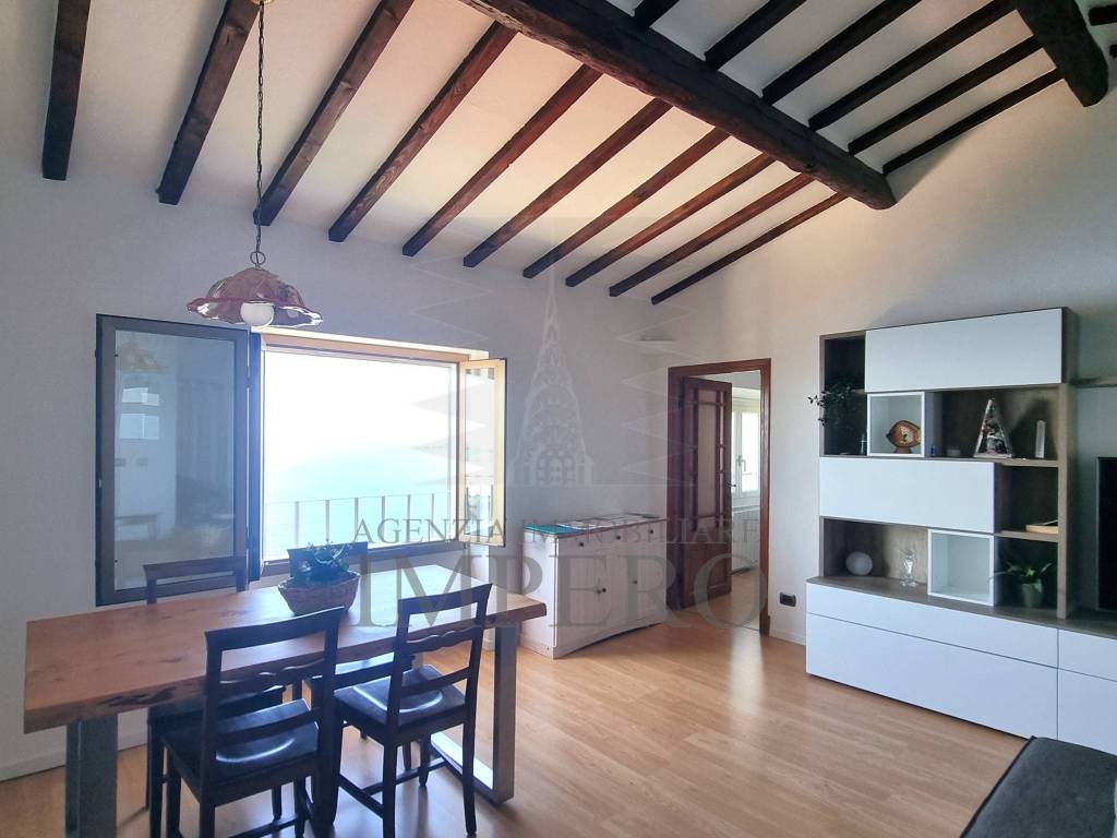 Appartamento a Ventimiglia in Corso Mentone - Foto 5
