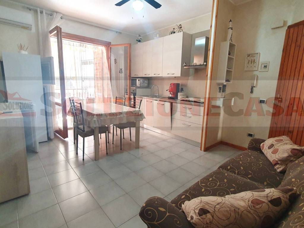 Appartamento a Sant'alessio siculo in Via Lungomare, 66 - Foto 4