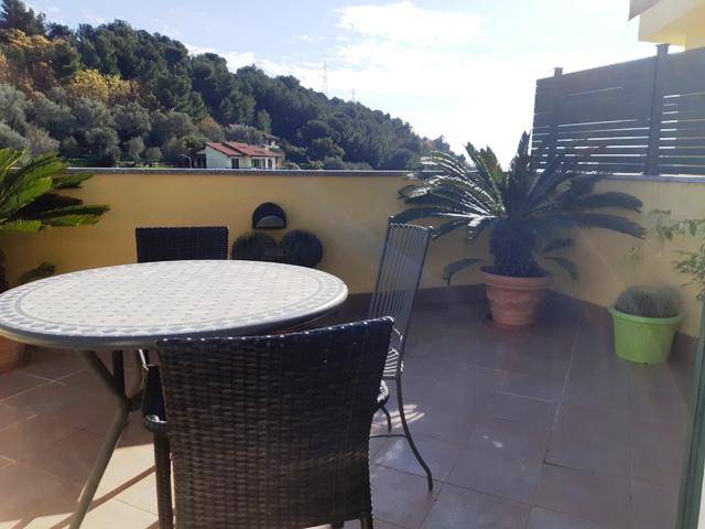 Appartamento a San bartolomeo al mare in Via Pairola - Foto 3