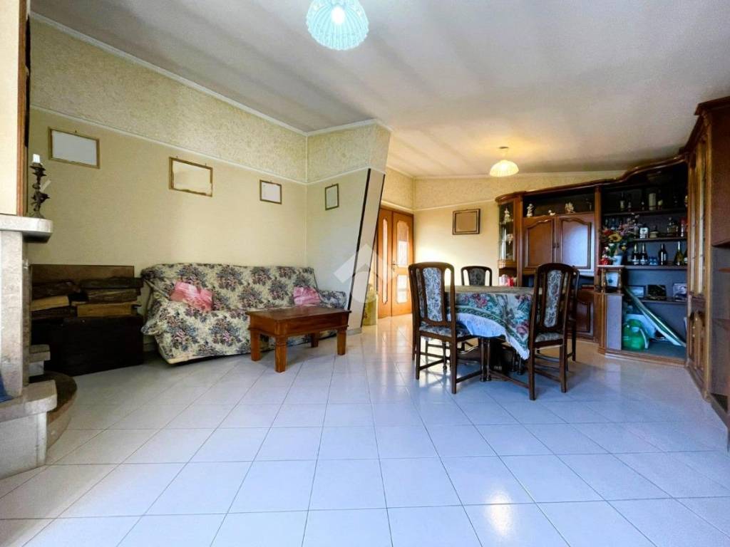 Villa a Cisterna di latina in Via Kennedy, 64 - Foto 5