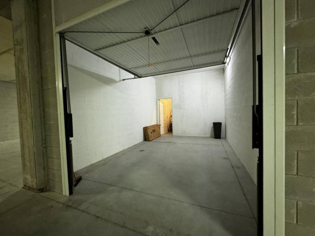 Box / garage a Jesolo in Via Domenico Modugno - Foto 2