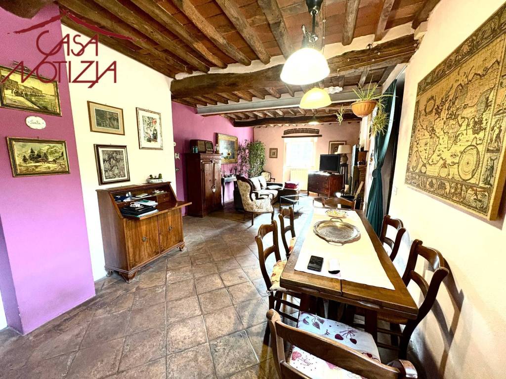 Casa indipendente a Lucca in Via di Mastiano e Gugliano - Foto 2