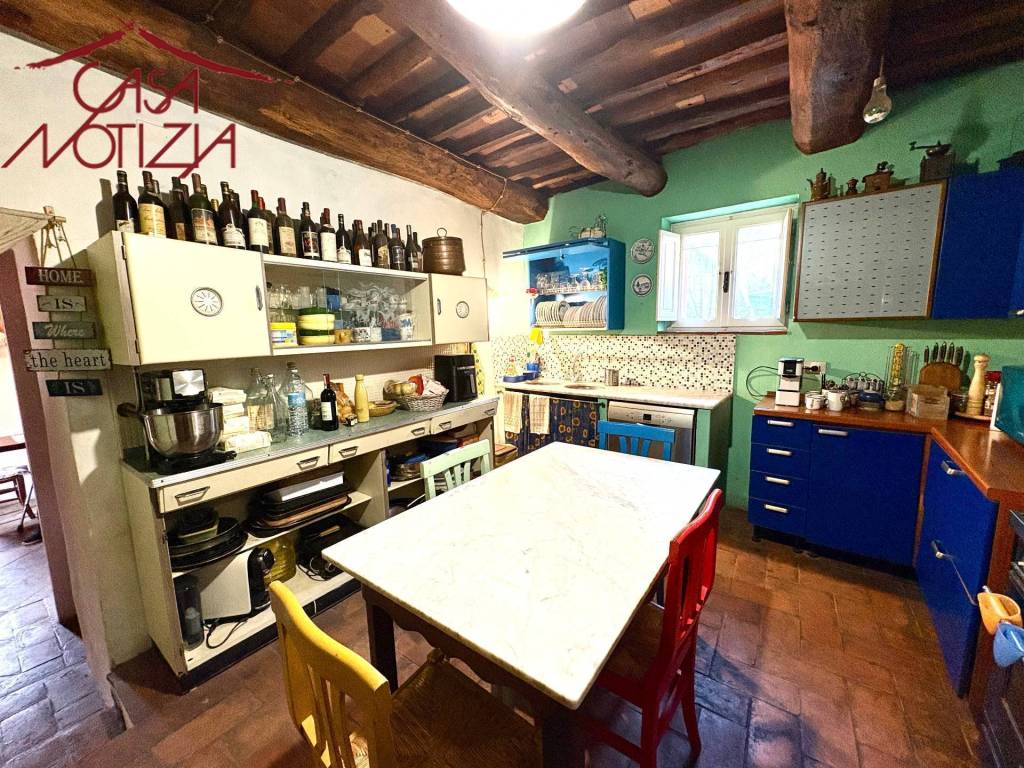 Casa indipendente a Lucca in Via di Mastiano e Gugliano - Foto 3