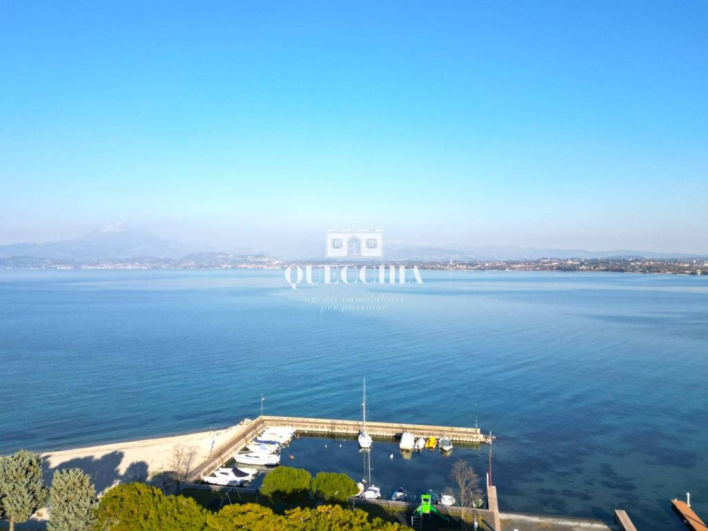 Appartamento a Peschiera del garda in Via Giuseppe Parini - Foto 5