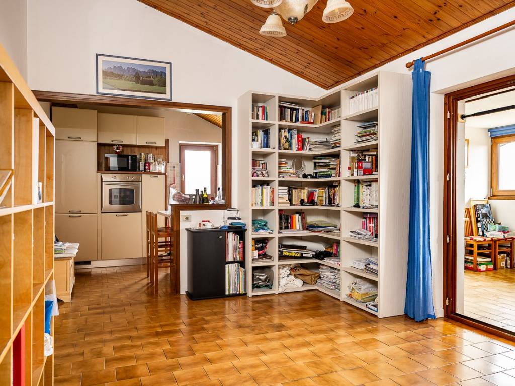 Appartamento a Cerro veronese in Via Lessini, 65 - Foto 4