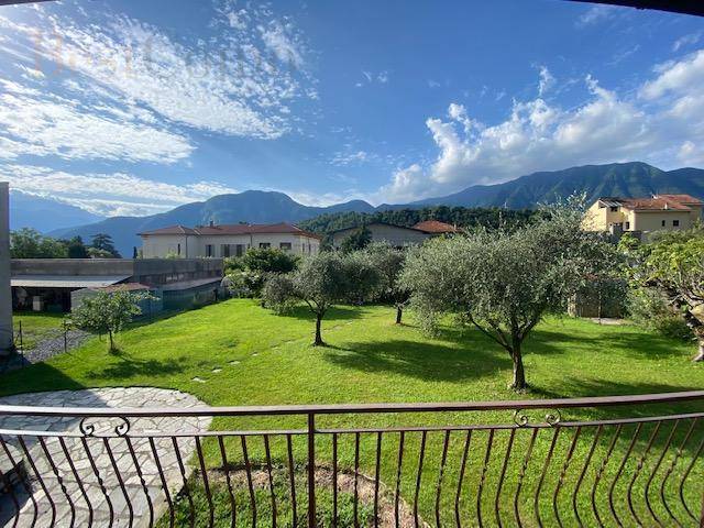 Villa a Tremezzina in Via Provinciale Regina - Foto 2