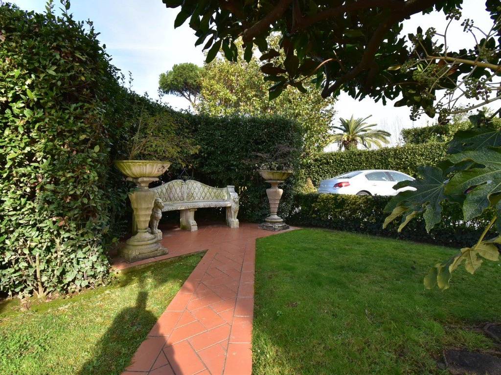 Villa a Forte dei marmi in Via Provinciale, 36 - Foto 5
