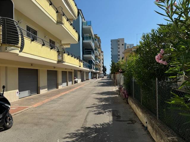 Appartamento a Montesilvano in Via Venezia Giulia, 16 - Foto 2