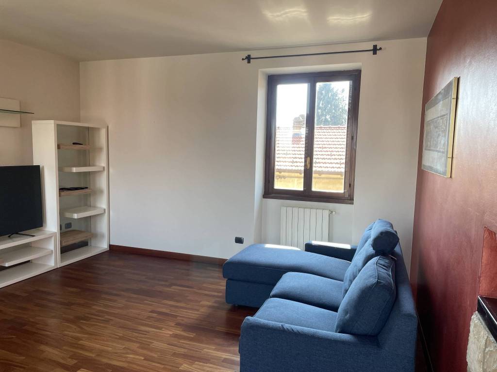 Appartamento a Vergiate in Via Posorti - Foto 3