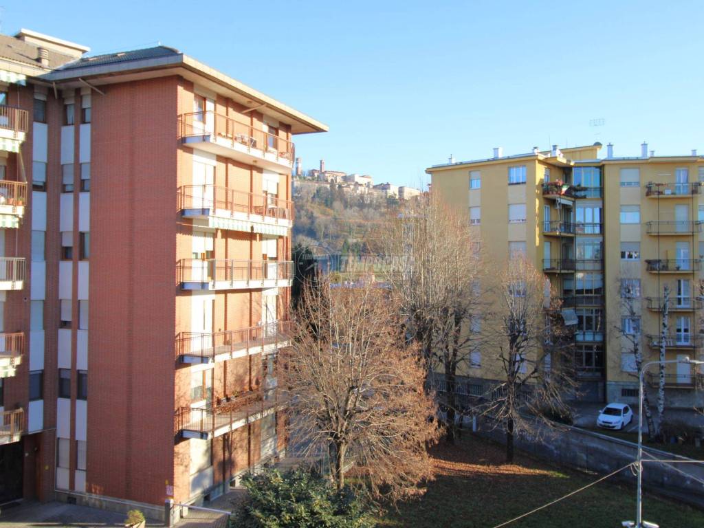 Appartamento a Mondovì in Via Pietro Delvecchio 19 - Foto 2