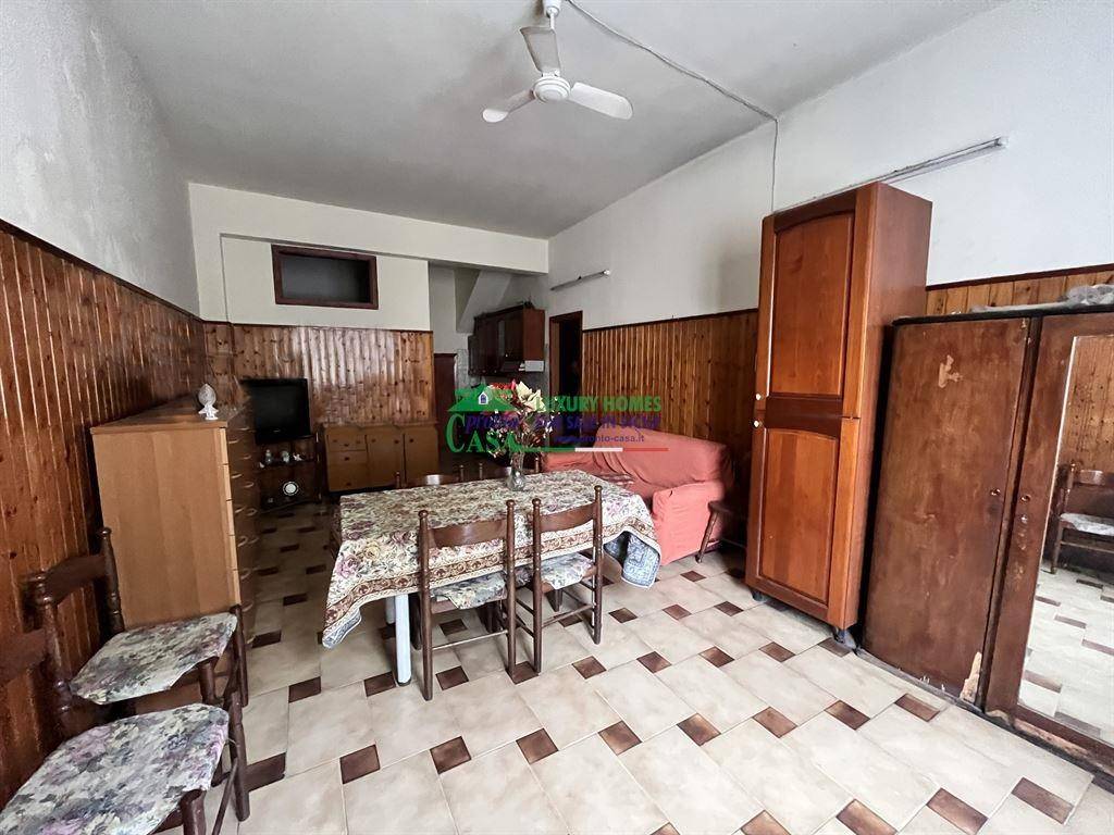 Casa indipendente a Comiso in CORSO VITTORIO EMANUELE, 41 - Foto 2