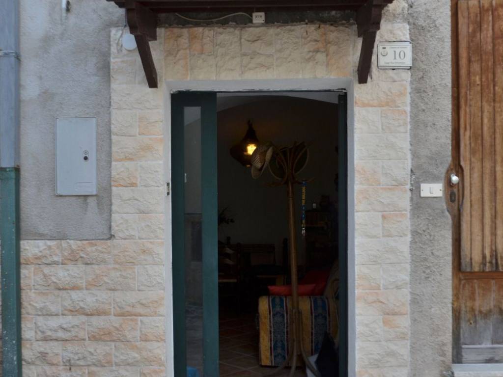 Appartamento a Ovindoli in Via della Chiesa - Foto 3