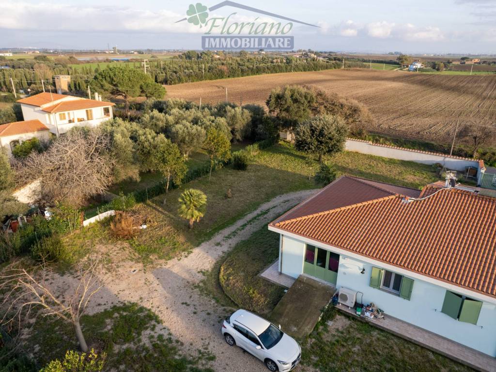 Villa a Montalto di castro in Strada Provinciale Pescia Romana - Foto 3
