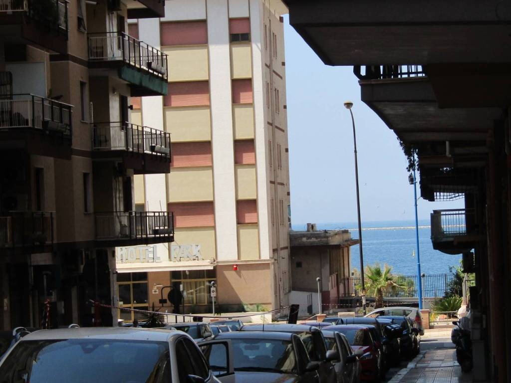 Appartamento a Taranto in Via Diego Peluso, 108 - Foto 2