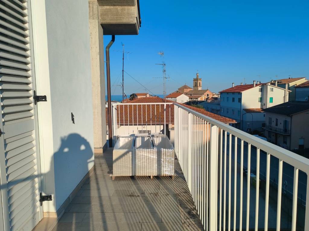 Appartamento a Fermo in Via Ireneo Aleandri - Foto 3