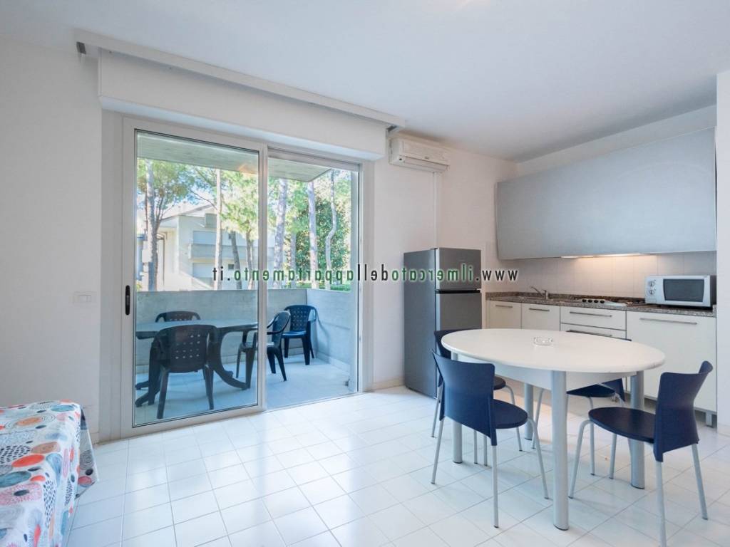 Appartamento a Lignano sabbiadoro in Via Giuseppe Garibaldi, 36 - Foto 3