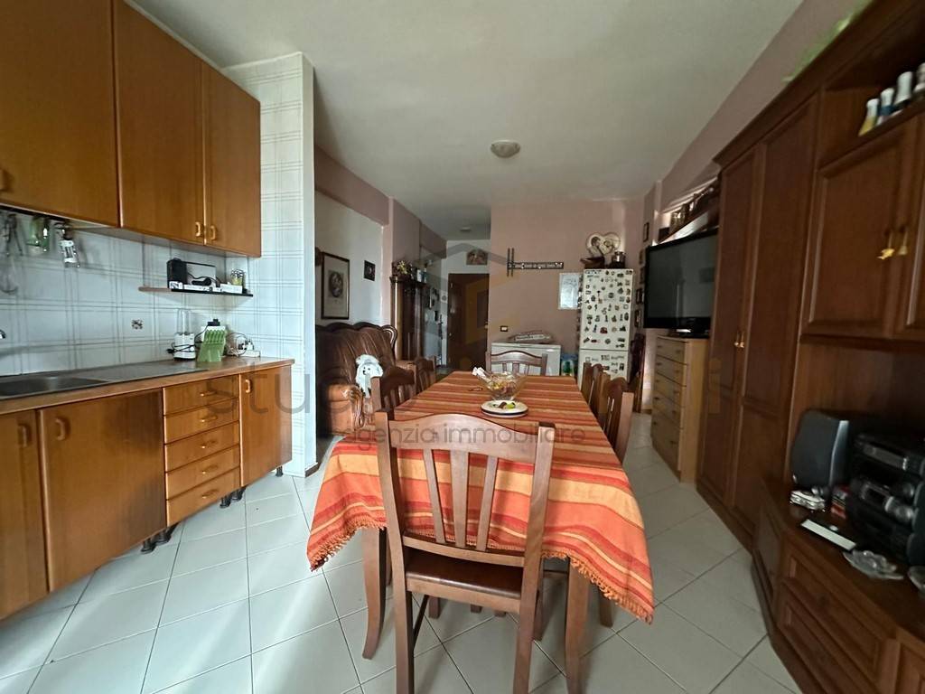 Appartamento a Castel volturno in Via del Mare - Foto 2