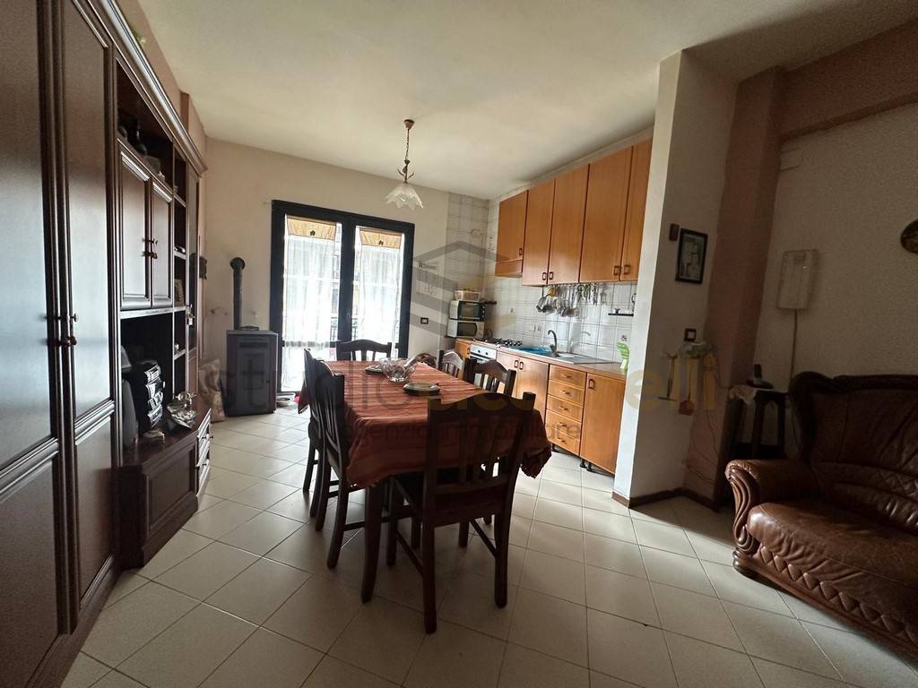 Appartamento a Castel volturno in Via del Mare - Foto 4