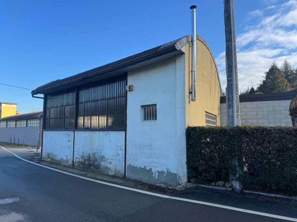 Immobile a Borgomanero in Via Don Luigi Godio - Foto 2