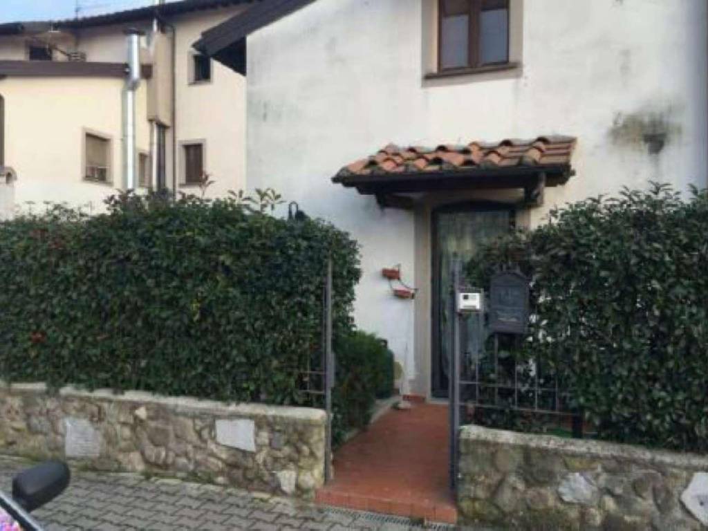 Appartamento a Montemurlo in via Oglio 15 - Foto 2