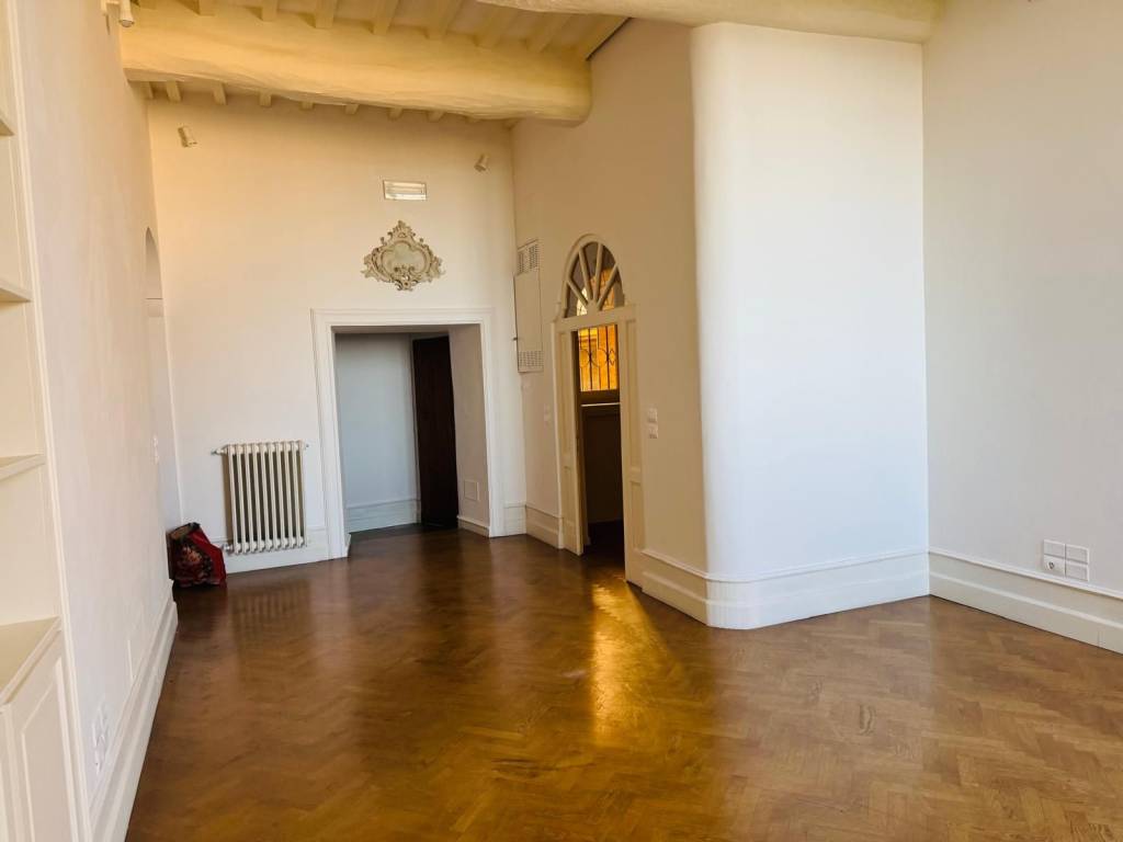 Appartamento a Perugia in Piazza Danti - Foto 3