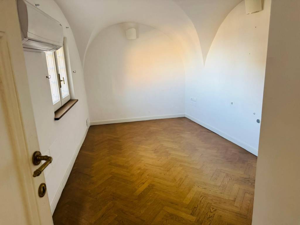 Appartamento a Perugia in Piazza Danti - Foto 4