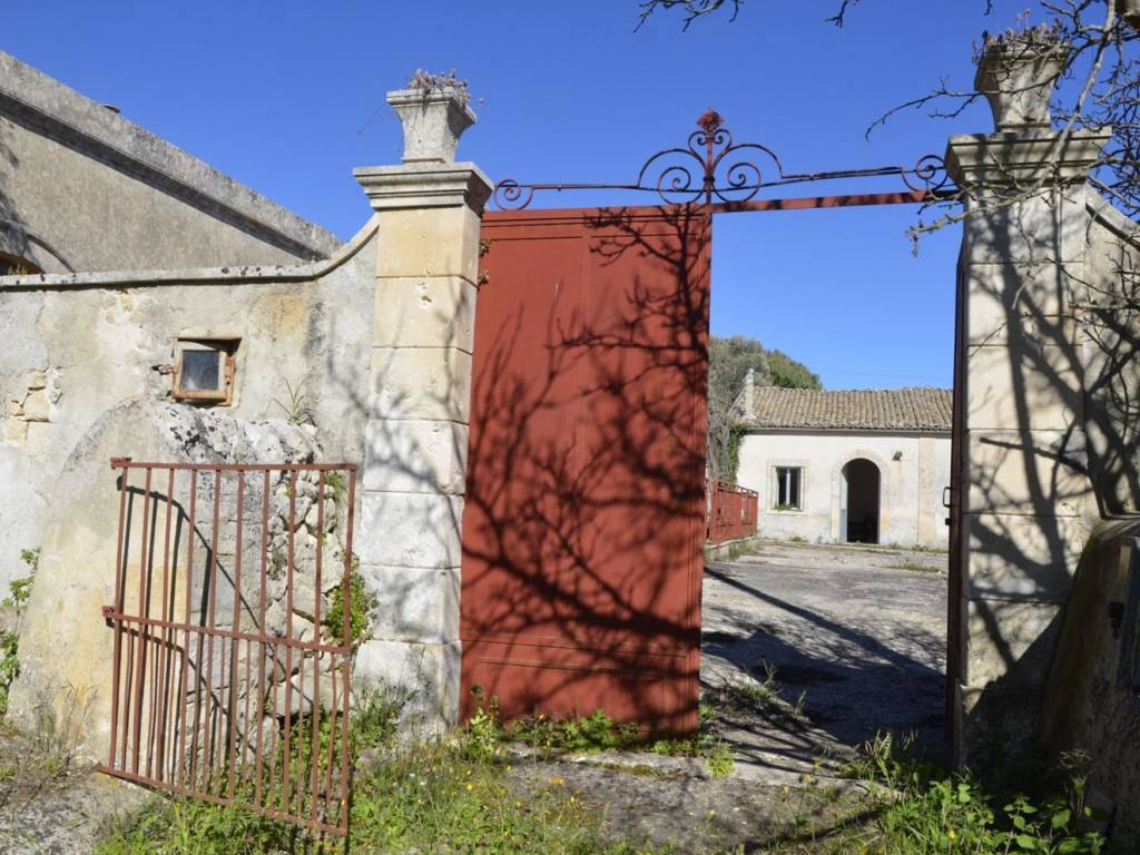 Rustico / casale a Noto in Strada del Castelluccio - Foto 2