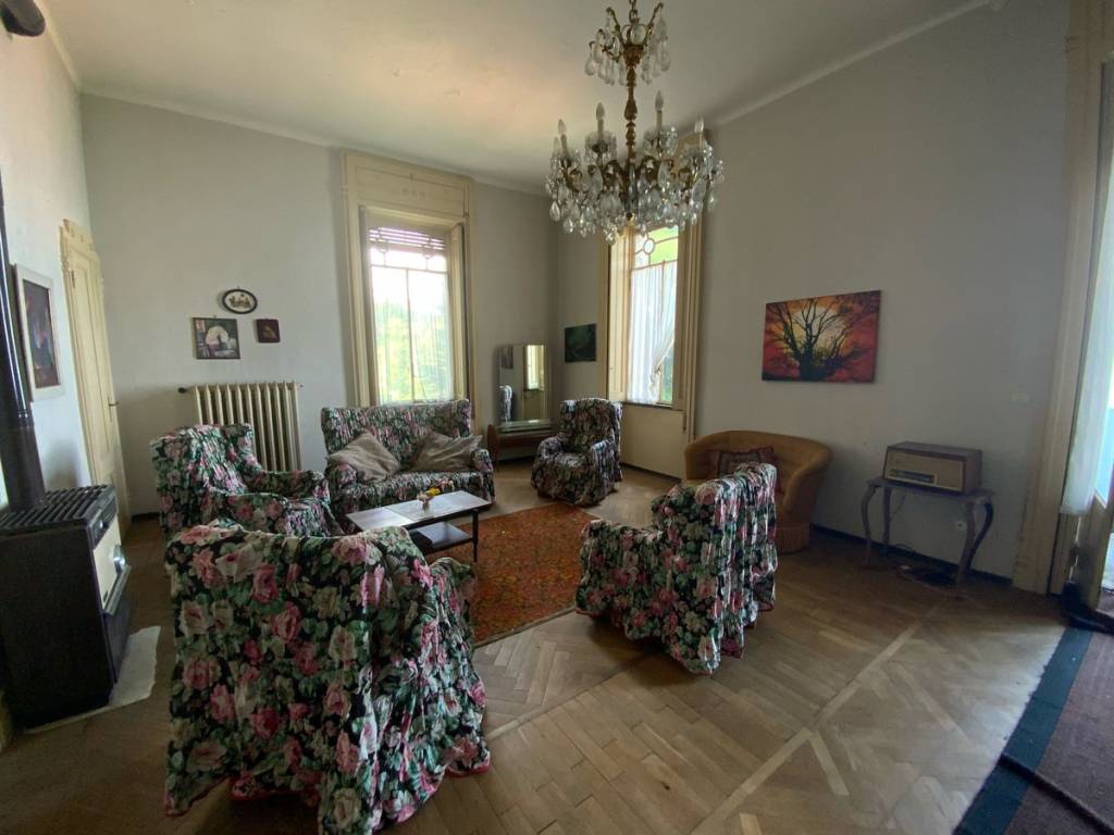 Appartamento a Gignese in Viale Mottino - Foto 5