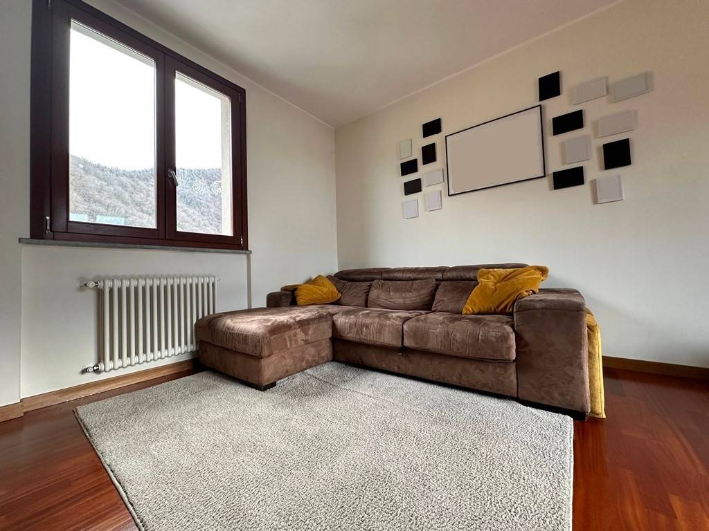 Appartamento a Canzo in Via Alessandro Verza - Foto 5