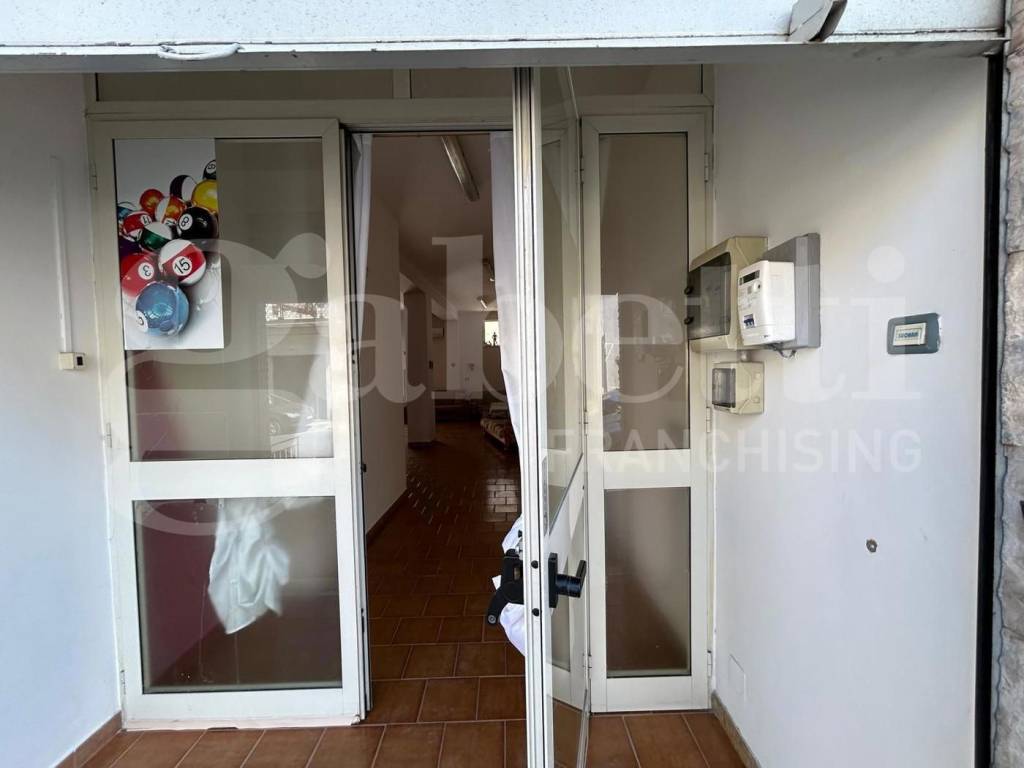 Immobile a Canosa di puglia in Via Alcide De Gasperi, 78 - Foto 2