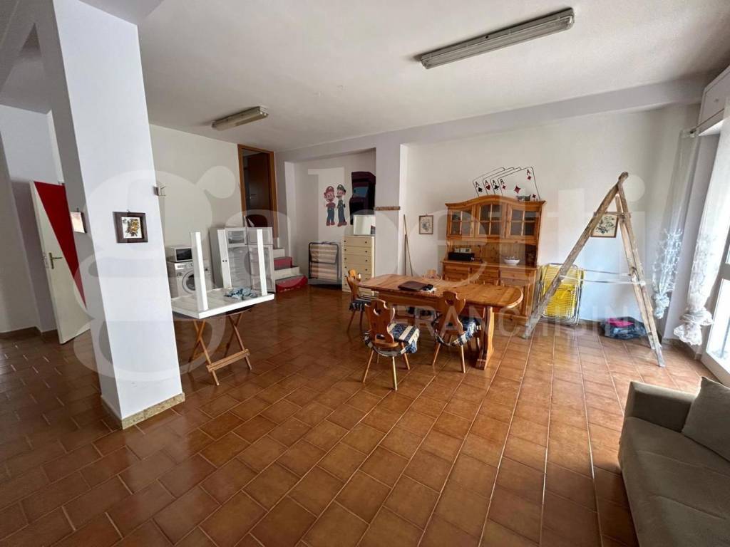 Immobile a Canosa di puglia in Via Alcide De Gasperi, 78 - Foto 5