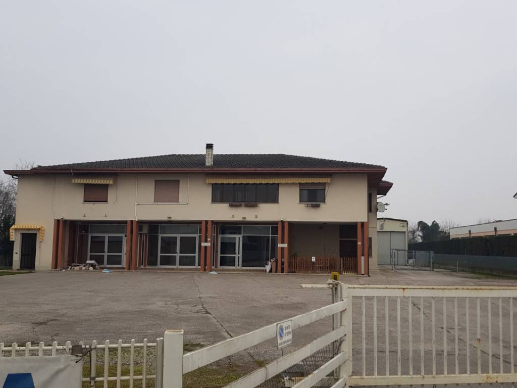 Immobile a Ospedaletto euganeo in via maggiore 34 - Foto 2