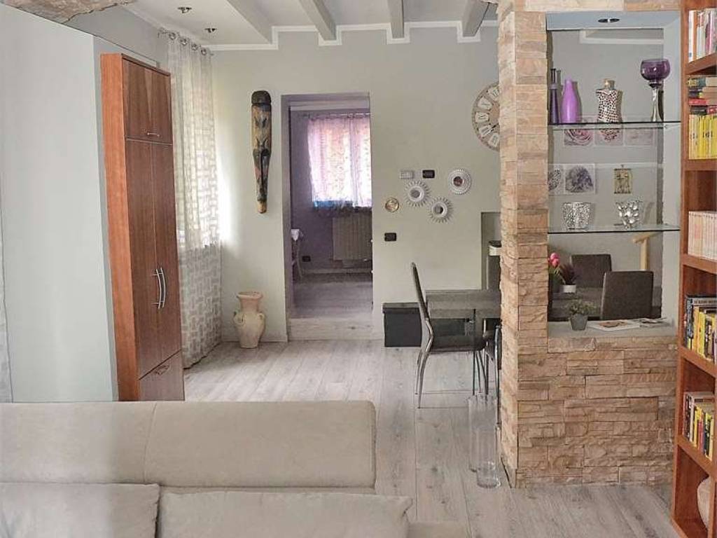 Casa indipendente a Biandronno in Via Roma , 26 - Foto 5