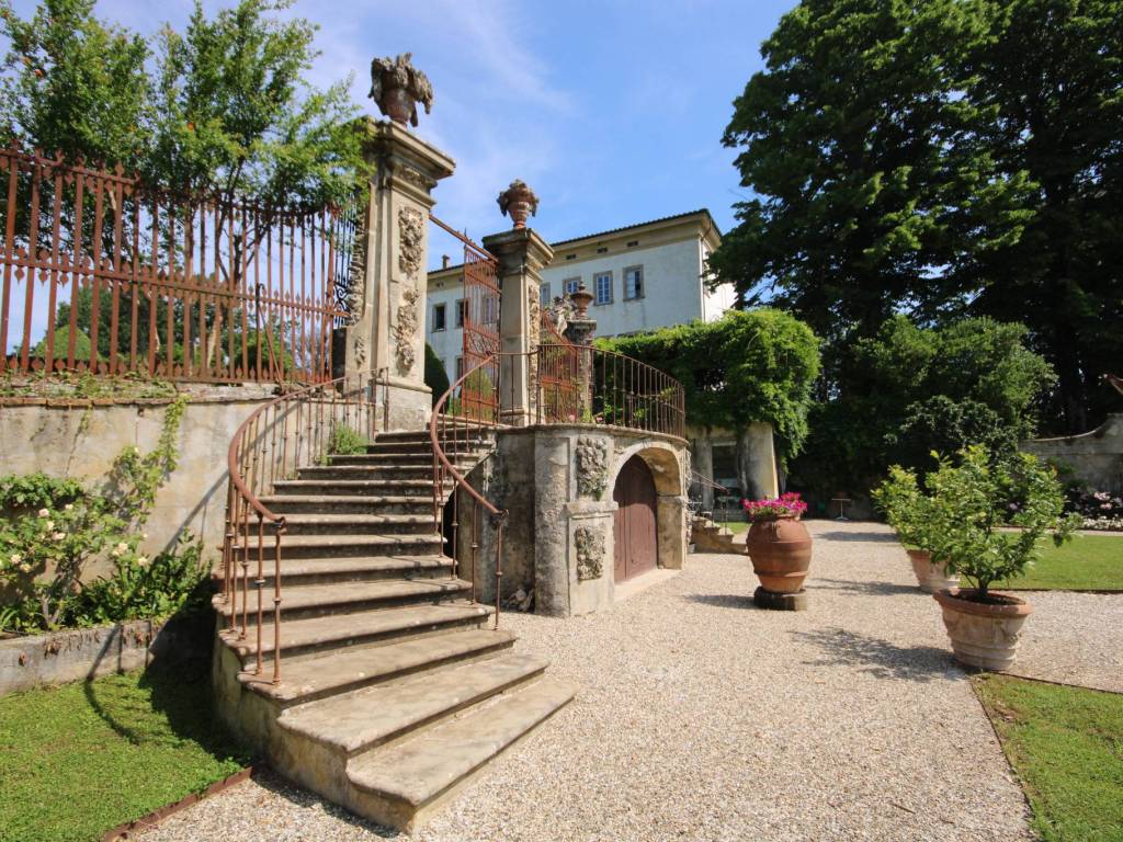 Appartamento a Serravalle pistoiese in Piazza Brunello Biagini - Foto 3