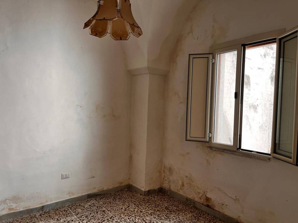 Appartamento a Francavilla fontana in Via Marrucci - Foto 4
