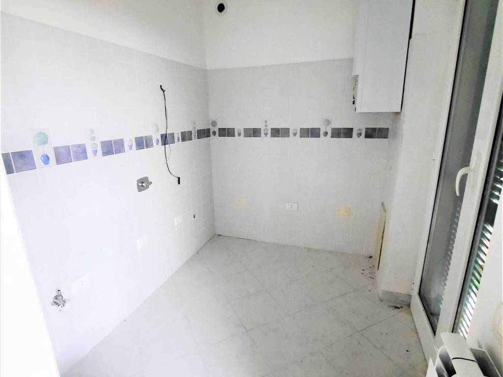 Appartamento a La spezia in VIA MONTEPERTICO - Foto 3