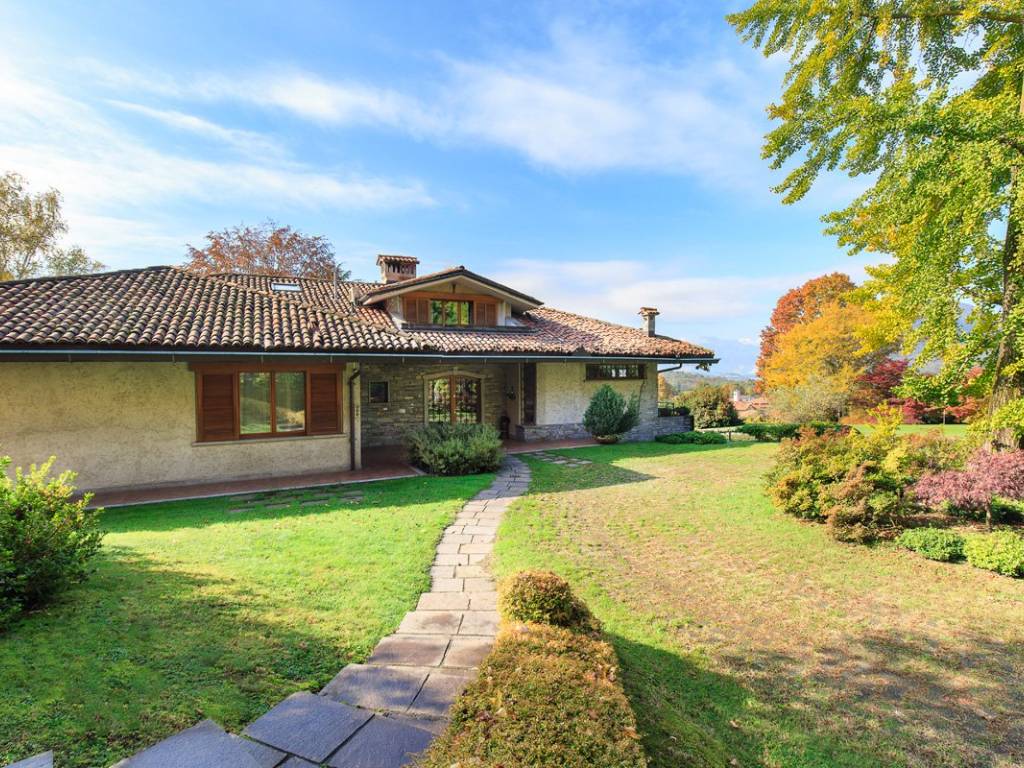 Villa a Azzio - Foto 2