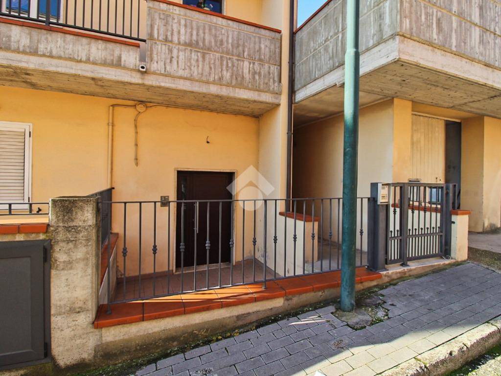 Appartamento a Roseto degli abruzzi in Via Belgio, 1 - Foto 2
