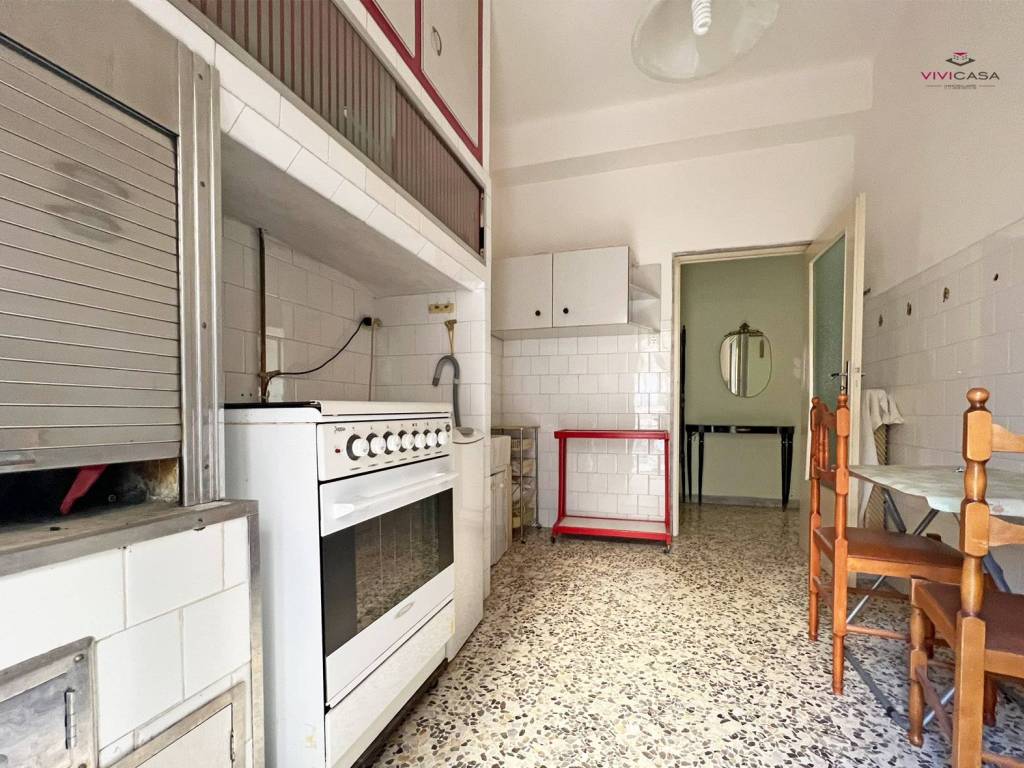 Appartamento a Putignano in Via Venerabile Cesare Sportelli - Foto 5
