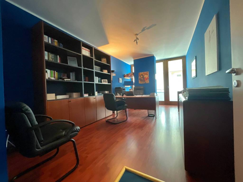 Appartamento a Cosenza in Viale Giacomo Mancini, 4 - Foto 4