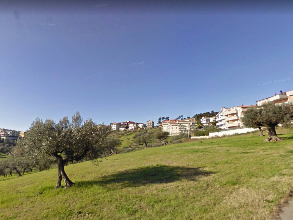 Terreno a Spoltore in Via Salvatore Quasimodo - Foto 3