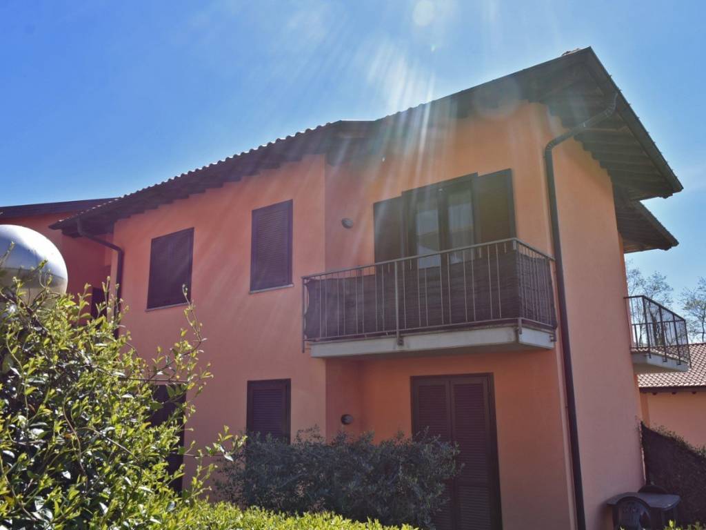 Appartamento a Brezzo di bedero - Foto 2