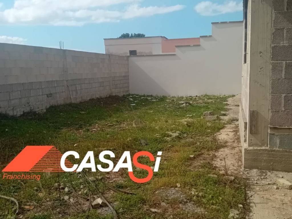 Rustico / casale a Minervino di lecce in Via Ada Negri - Foto 4