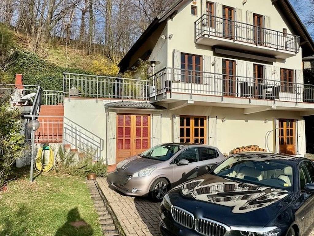 Villa a Biella in Strada della Burcina - Foto 2
