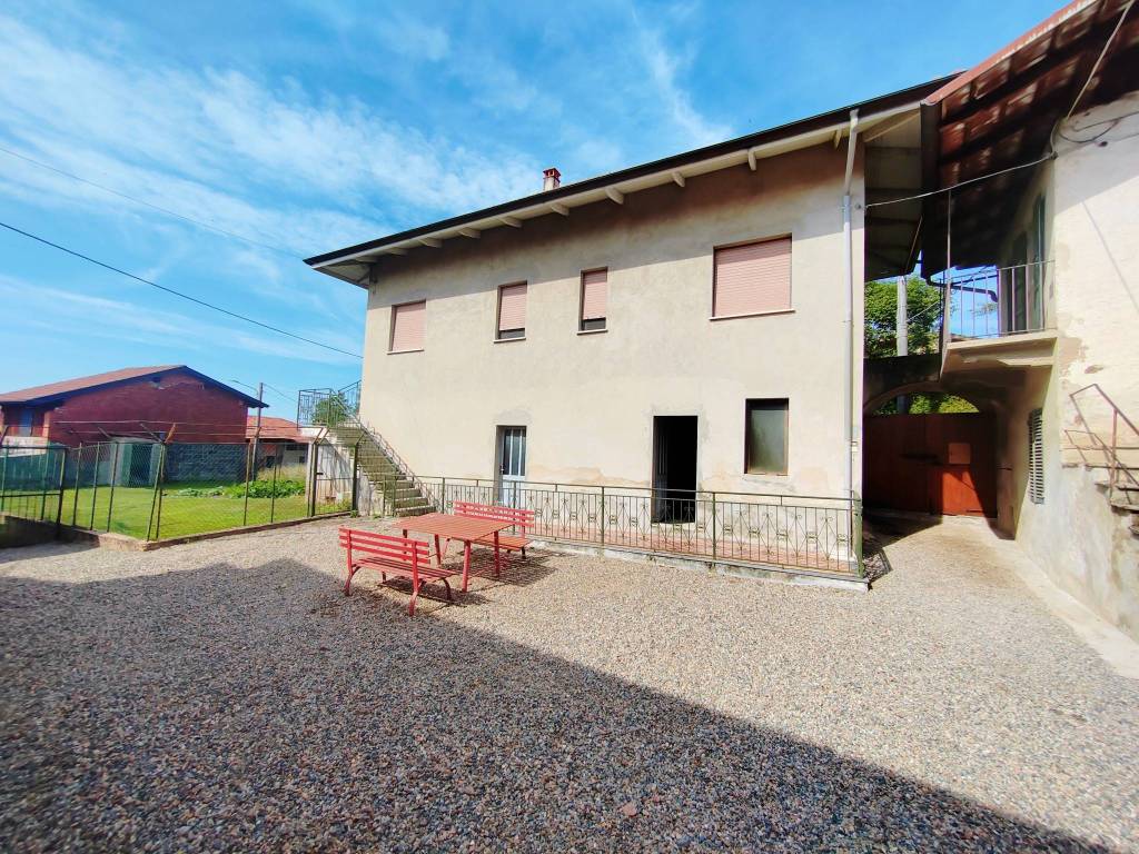 Villa a Curino in Cantone Gottardo - Foto 3