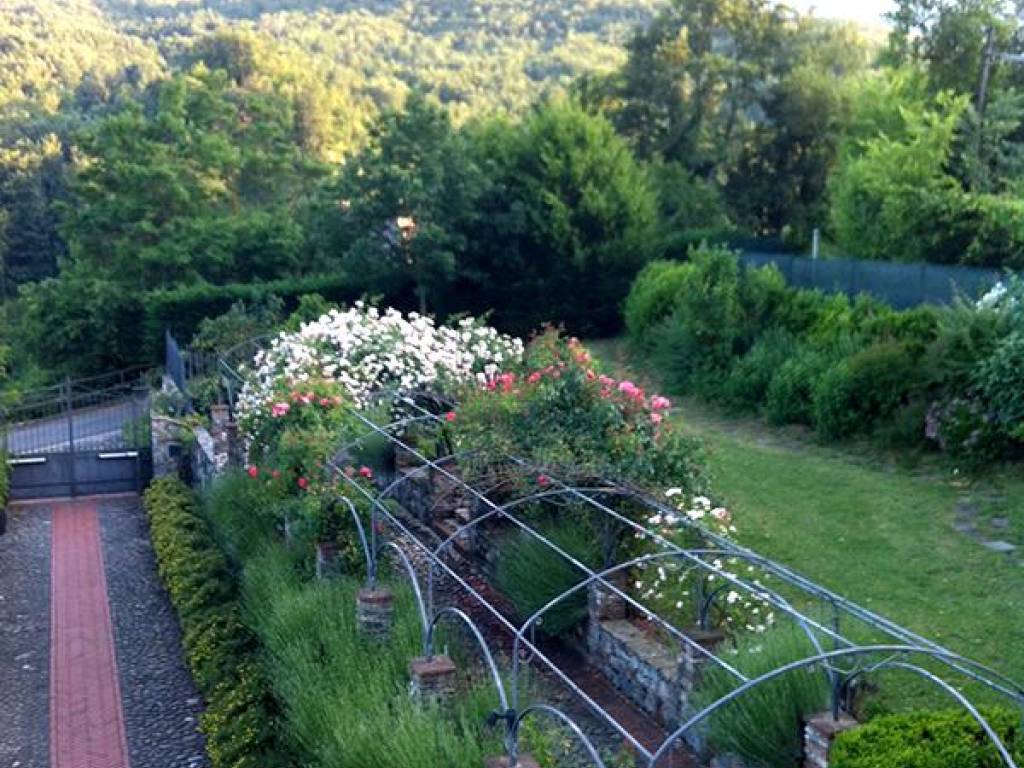 Villa a Piazza al serchio in Via della Piazza, 5 - Foto 2