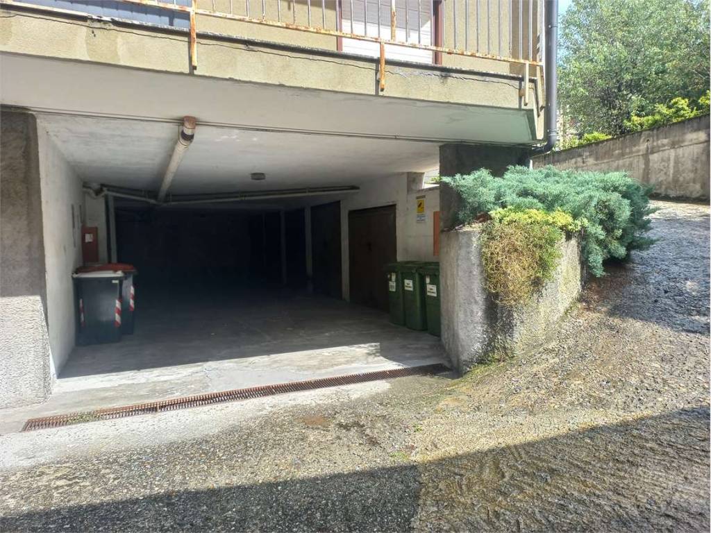 Box / garage a Villadossola in Via XXV Aprile, 11 - Foto 3