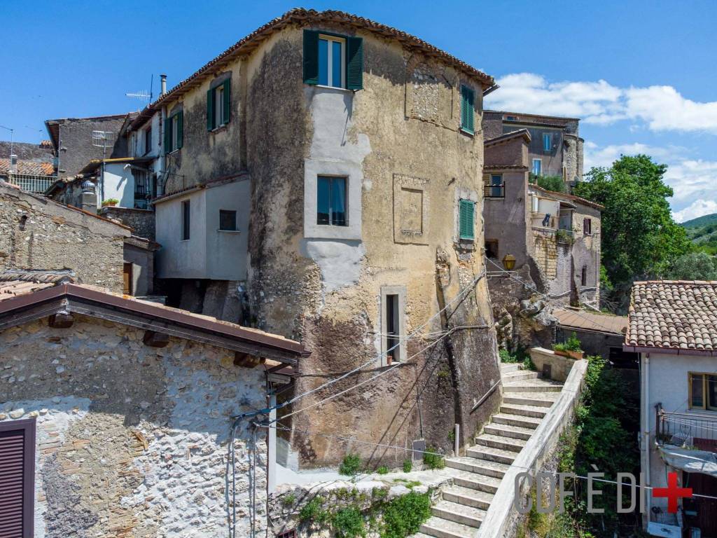 Casa indipendente a Toffia in Via Monte Cavallo - Foto 2