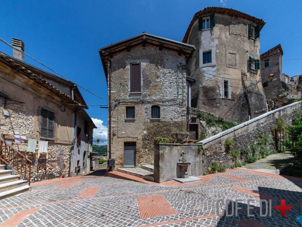 Casa indipendente a Toffia in Via Monte Cavallo - Foto 5
